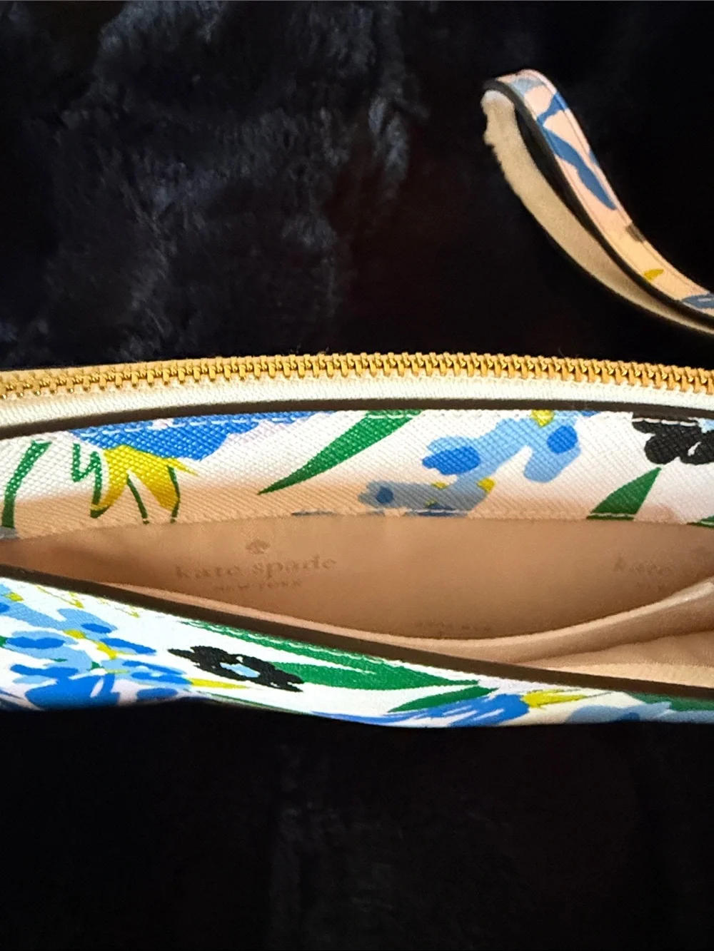 kate spade lucy festival floral print Zip Wristlet NWT